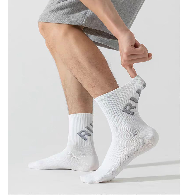 1 Pair Of Running Socks For Me - Mountain Biking Socks 评论和价格