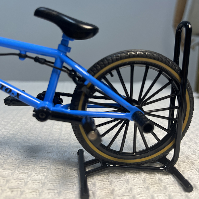 1:8 Mini Model Alloy Bicycle W - Mountain Biking Gifts 评论和价格